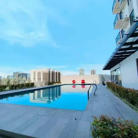 Aquarius At The Median Cebu Apartment